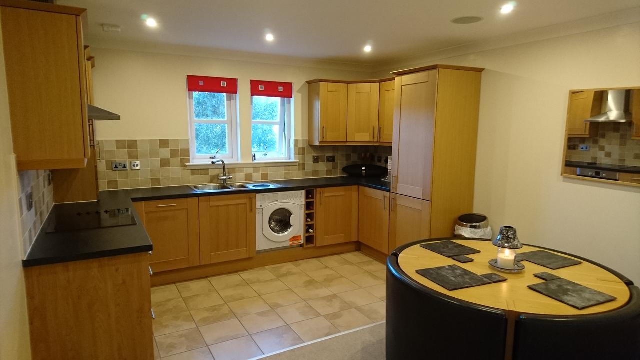 Crown Luxury Serviced Apartment Inverness Zewnętrze zdjęcie