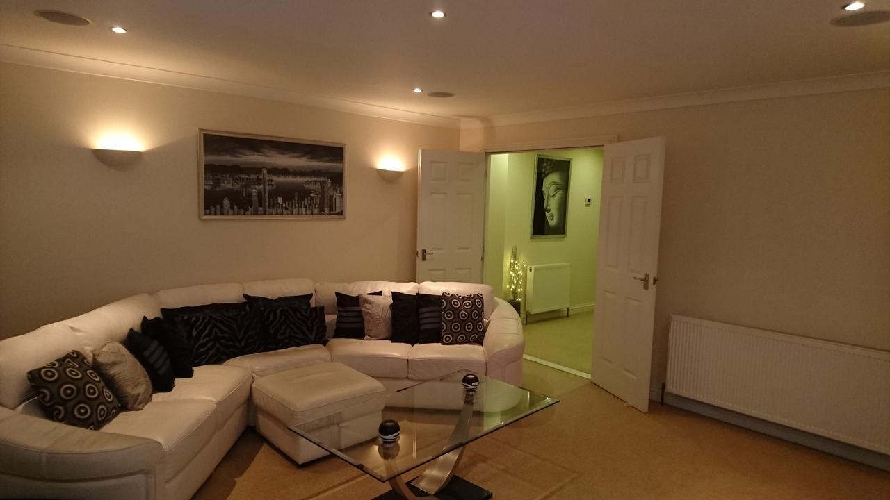 Crown Luxury Serviced Apartment Inverness Zewnętrze zdjęcie