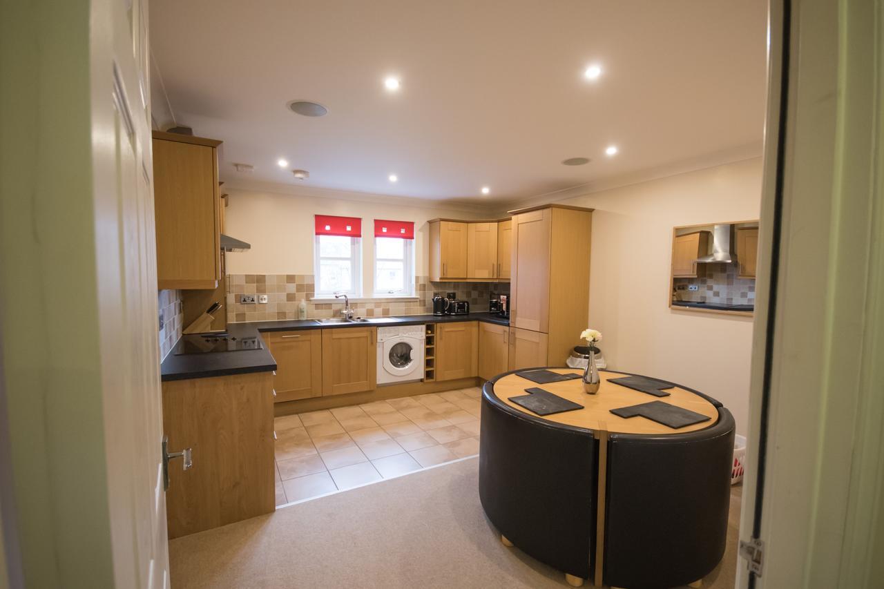 Crown Luxury Serviced Apartment Inverness Zewnętrze zdjęcie