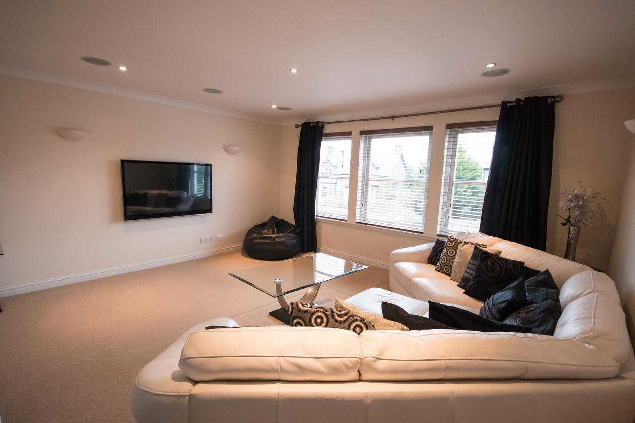 Crown Luxury Serviced Apartment Inverness Zewnętrze zdjęcie